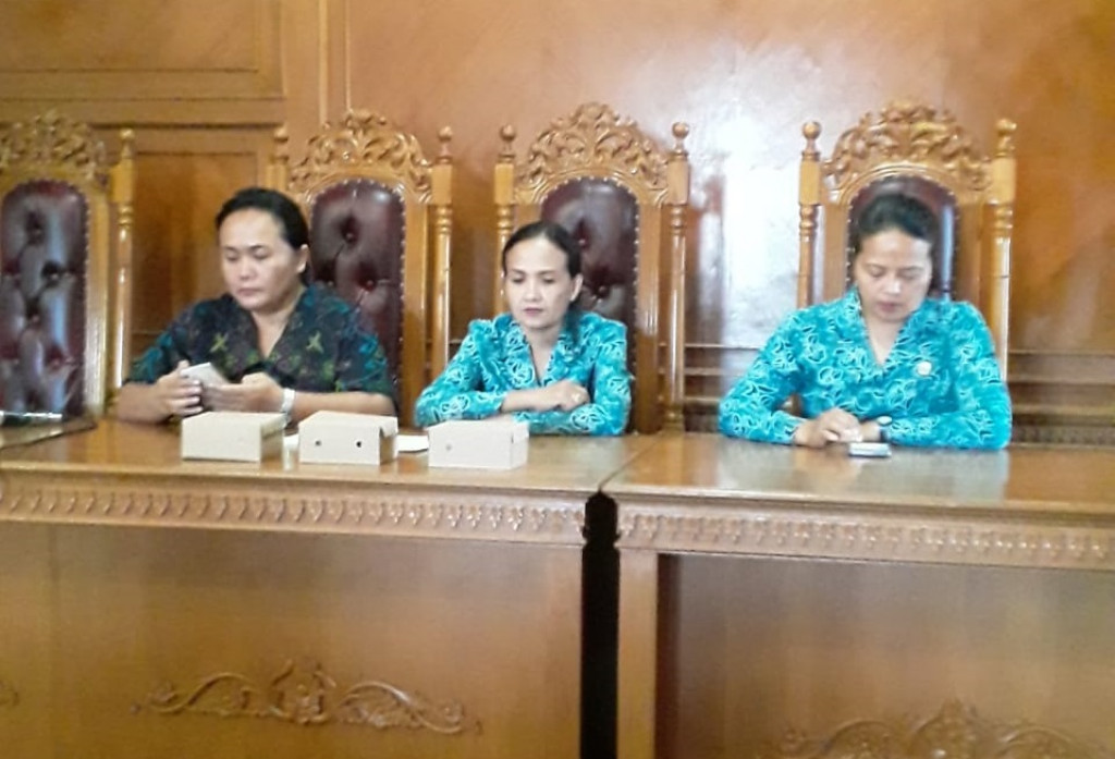 Pembinaan PKK di Kelurahan Kuta